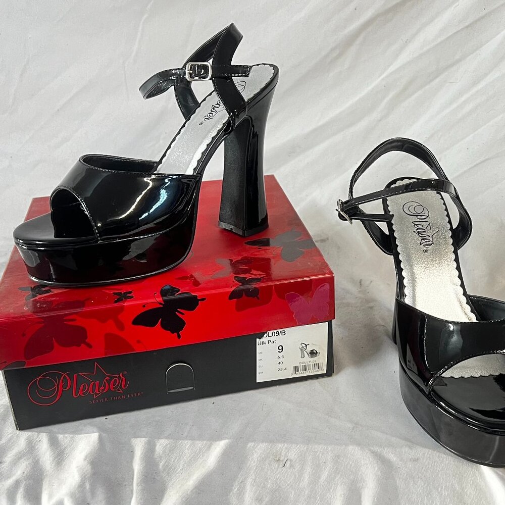 Brand New Pleaser Dolly 09 Women's Platform Heels